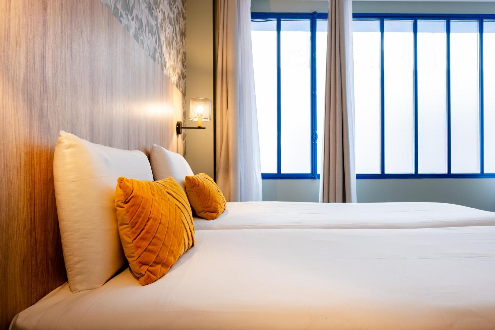 โอเตล กีริอาด กานาล แซ็ง มาร์แต็ง เรพิวบลิก Hotel ปารีส ภายนอก รูปภาพ